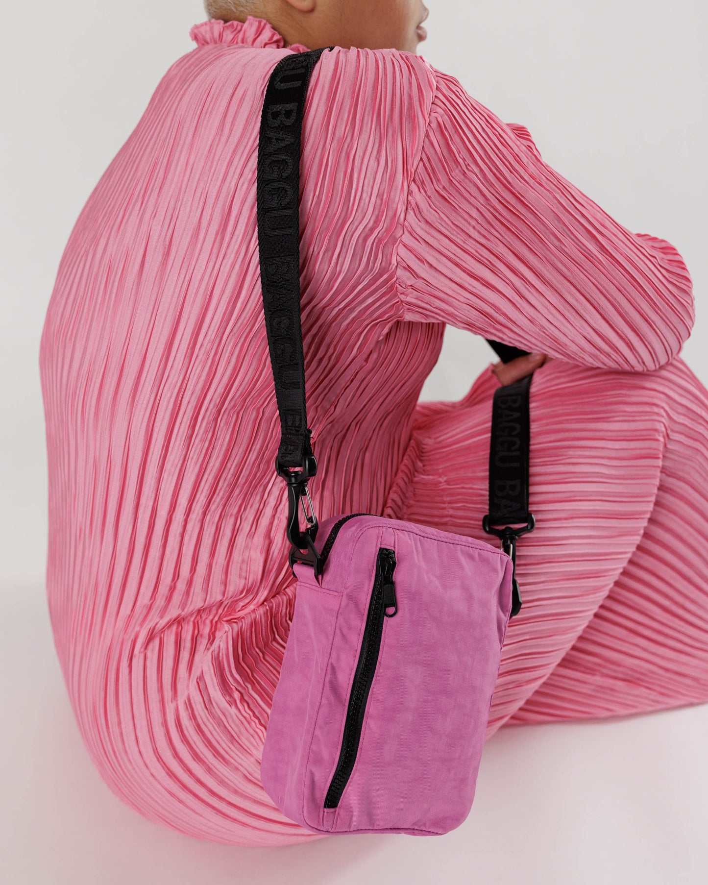 Baggu Sport Crossbody - Extra Pink