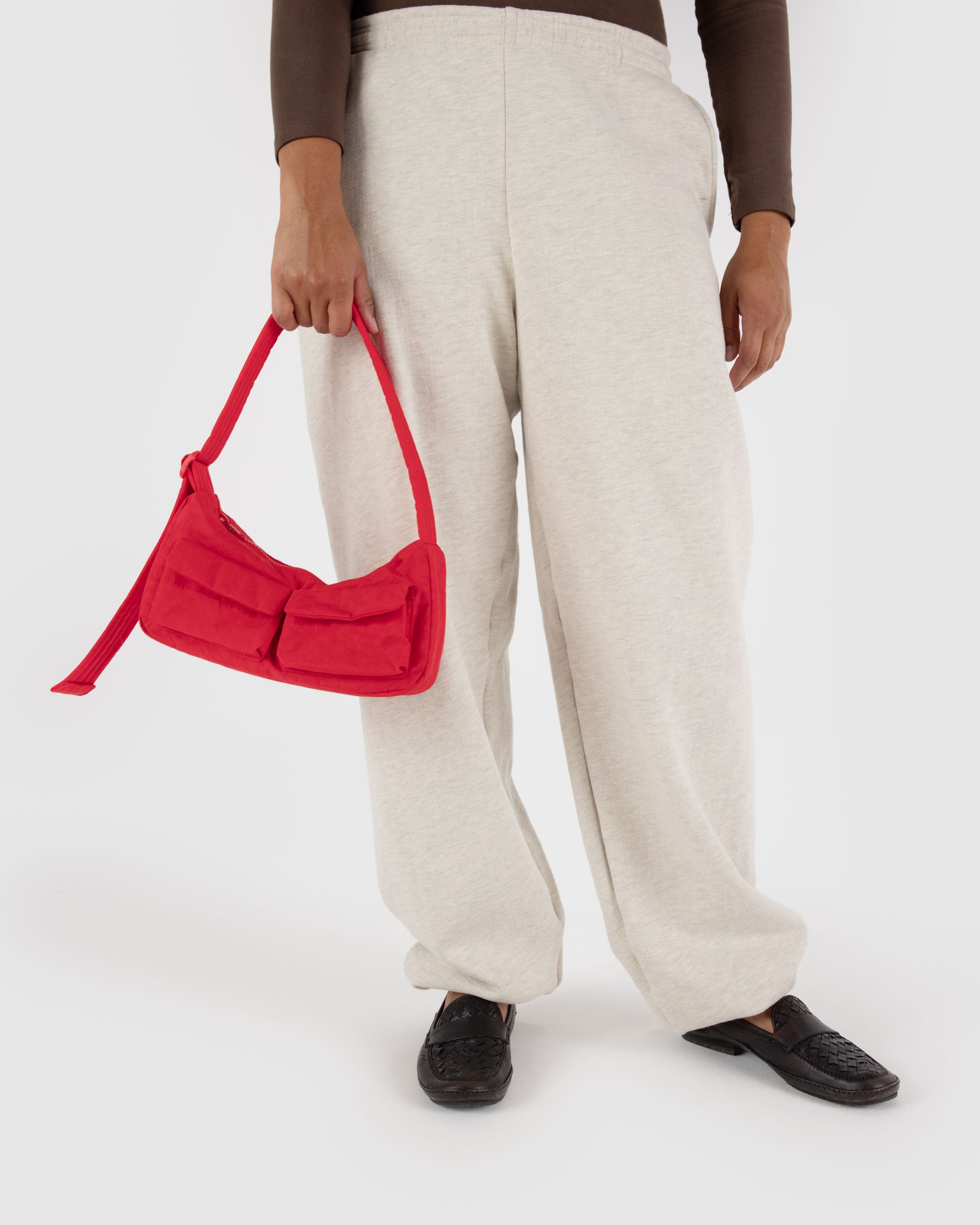 Baggu Cargo Shoulder Bag - Candy Apple – Goin Left