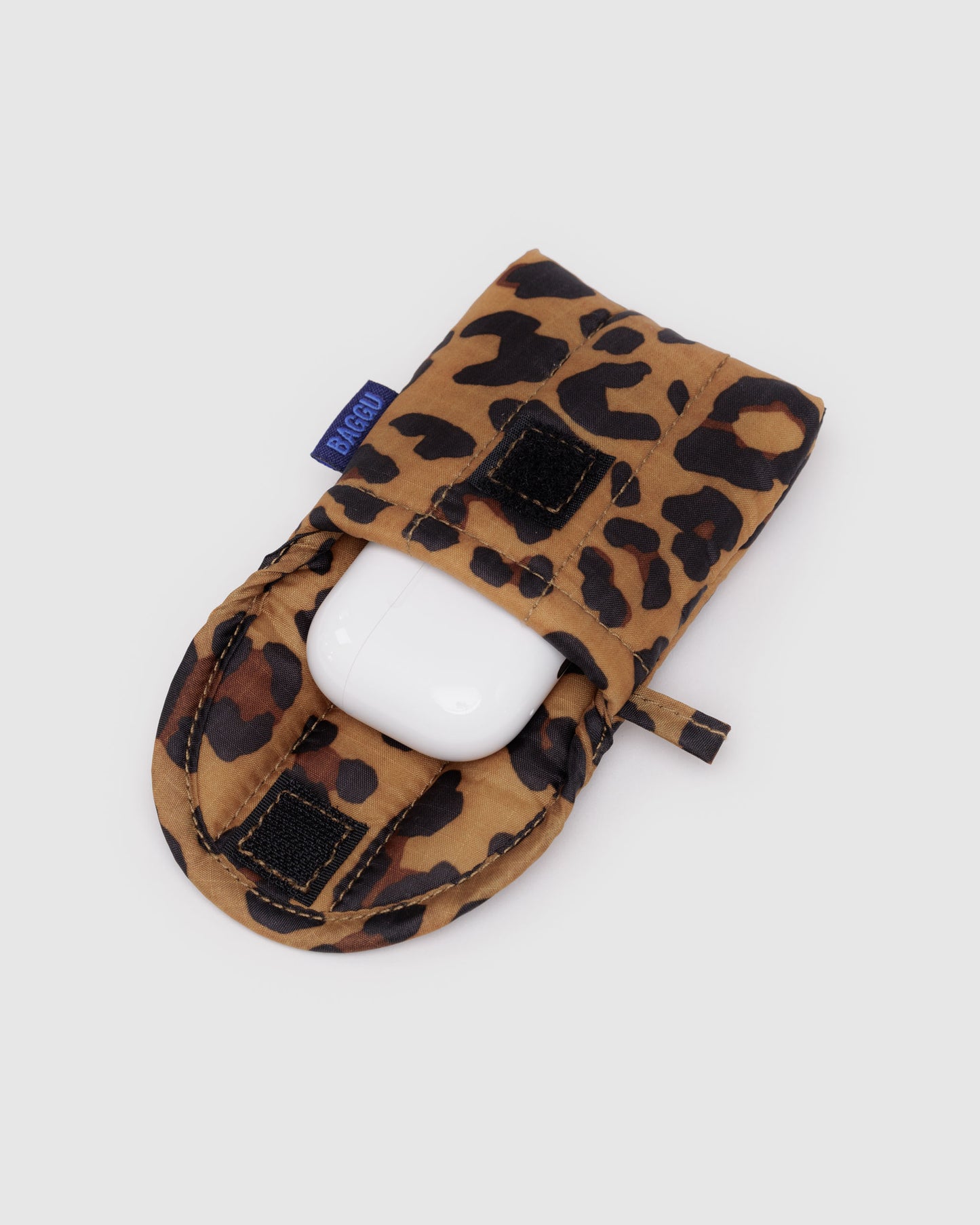 Baggu Puffy Earbuds Case - Leopard