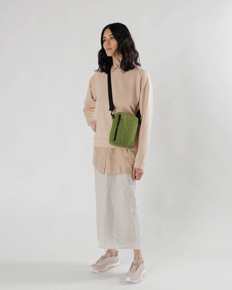 Sport Crossbody - Avocado