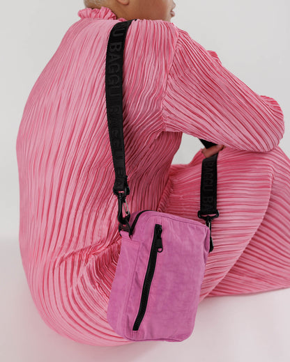 Baggu Sport Crossbody - Extra Pink