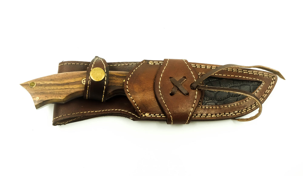 Damascus Skinner Hunter Knife - Walnut