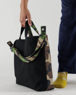 Horizontal Duck Bag - Deadstock Camo